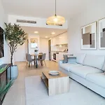 Διαμέρισμα Ae2.2b - Newly Built With Big And Sunny Balcony Εστεπόνα