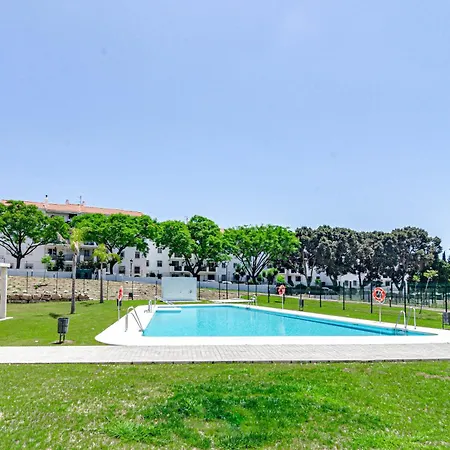 Ae2.2b - Newly Built With Big And Sunny Balcony Estepona