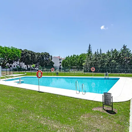Апартаменты Ae2.2b - New Build W Pool Gym Sunny Balcony Эстепона