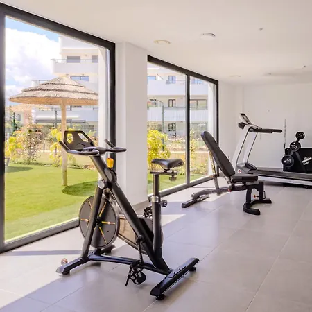Апартаменты Ae2.2b - New Build W Pool Gym Sunny Balcony