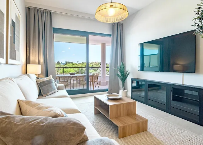 Ae2.2b - Newly Built With Big And Sunny Balcony Estepona