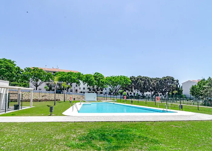 Ae2.2b - Newly Built With Big And Sunny Balcony Estepona